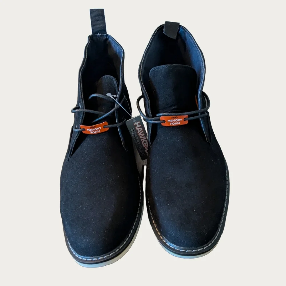 NIB Hawke & Co Mojave Men's Black Suede Chukka Boots Sz. 11